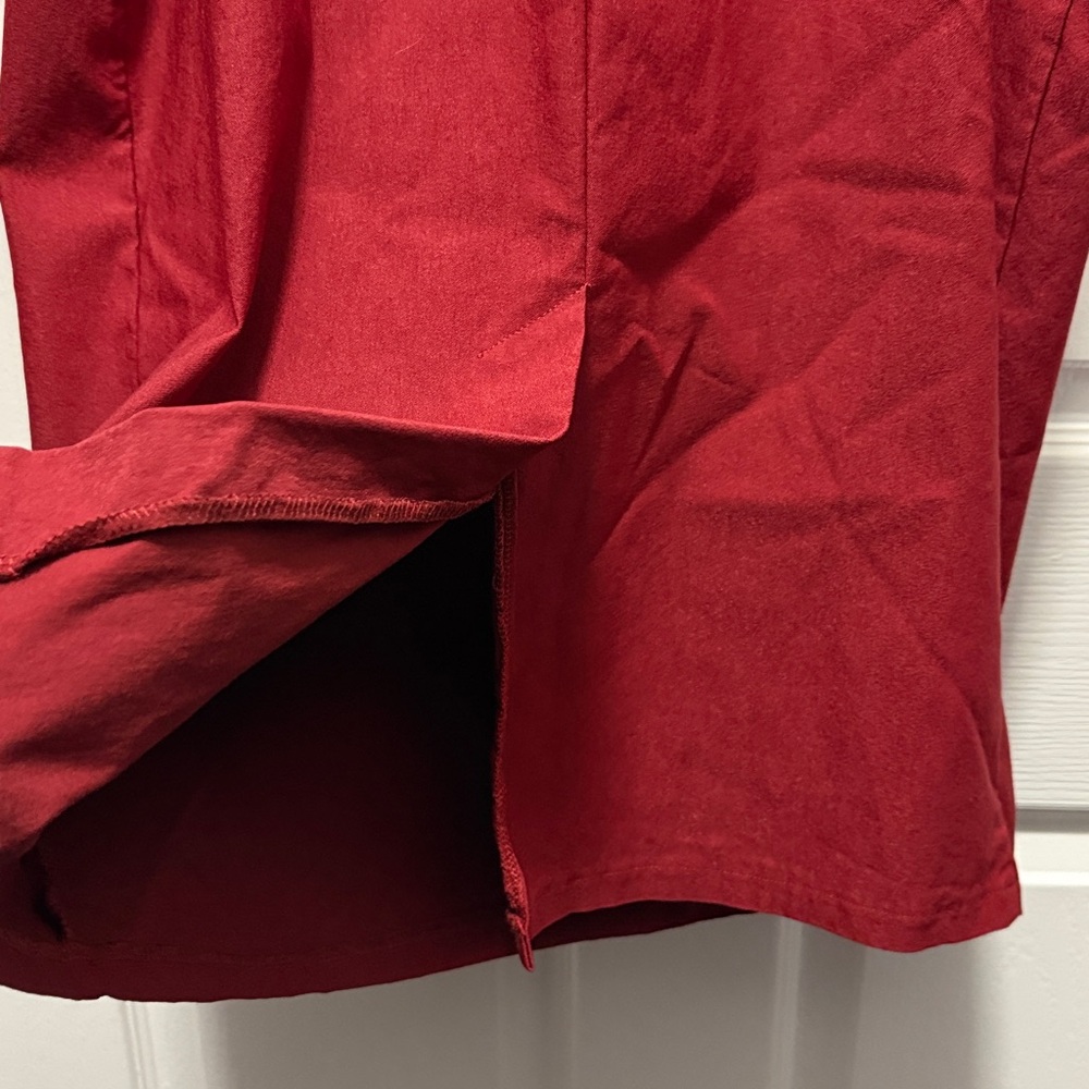 Elegant Red Dress - Picture 4 of 7